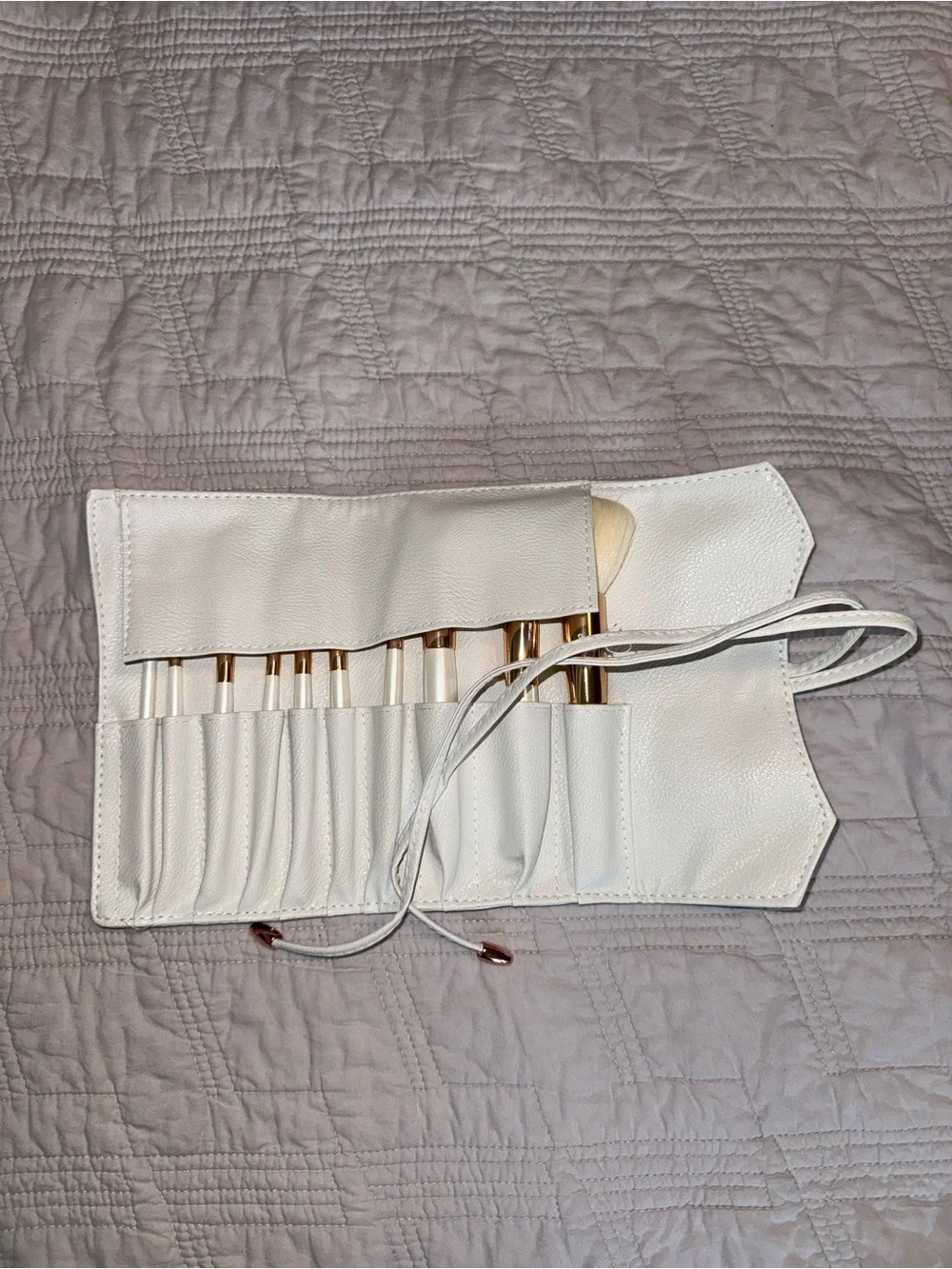 La Beaute Soi 10 Piece Makeup Brush Set
